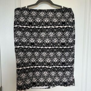 Liz Claiborne Black and White Ornate Pencil Skirt